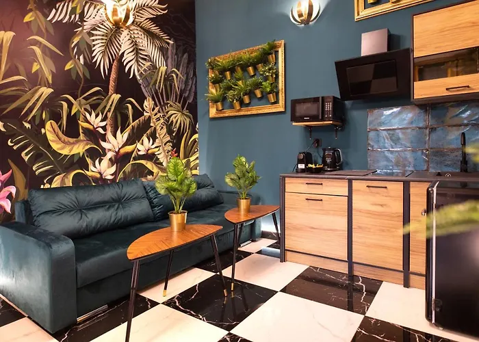 Jungle Podwale Апартаменты *
